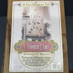 Vtg Grandeur Noel 21 Piece Ornament Tree Gold Wire Stand Glass Figures Set. Fixed Price $69.99.