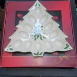 12 3/4 Lenox Holiday Dimension Deviled Egg Plate Dish Christmas Tree Shaped Exc. Fixed Price $45.99.