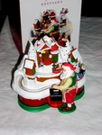 Hallmark Keepsake 2018 Santa's Magic Train Light Sound Motion Works. Fixed Price $34.99.