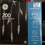 Ge String Long 200 White Icycle Style Lights - Holiday Party Wedding. Fixed Price $10.00.
