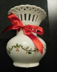 Vintage Mikasa Holiday Vase! E1122DXX. Fixed Price $21.92.