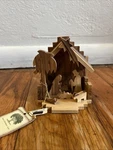 Earthwood Products Olive Nativity Scene 4" Excellent. Fixed Price $16.99.