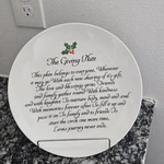 Global Design Collection Holly And Berries Christmas Giving Plate. Fixed Price $43.32.