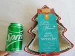 Pioneer Woman Holiday Cheer Tree Plate Server Set Christmas New. Fixed Price $26.00.