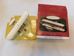 Hallmark Keepsake The Flight At Kitty Hawk 1997 Airplane Christmas Ornament. Fixed Price $15.29.
