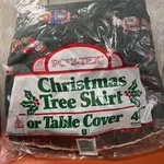 Vintage Hallmark Christmas Tree Skirt Or Table Cover Poly-tex 42" Diameter New. Fixed Price $8.99.