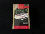 * Hallmark Keepsake Shuttlecraft Galileo Ornament 1992 - Nib. Fixed Price $8.98.
