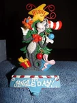 Dr. Seuss Cat The Hat Stocking Hanger Midwest Of Cannon Falls 8" Cast Iron. Fixed Price $49.95.