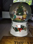 Pfaltzgraff Christmas Heritage Musical Snow Globe - Year 2000. Fixed Price $20.00.