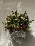 New Ganz Mini Mistletoe Kissing Krystal Jewel Christmas Ornament KK67MC. Fixed Price $9.99.