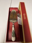 Spode Christmas Tree Cake Slicer Pie Server Serrated Edge 10.5 In New Box!. Fixed Price $15.00.