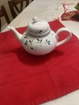 Mikasa Christopher Stuart Holiday Splendor Teapot Christmas Holly Berries Y1025. Fixed Price $45.00.