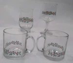 Libbey Glass Company LRS3 Green & Red Holly Ribbon No Gold Trim 4 Pieces. Fixed Price $19.32.