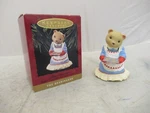 1993 Mama Bearinger W/cookies Hallmark Keepsake Ornament - Free Shipping!. Fixed Price $6.99.