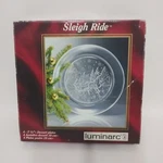 Luminarc Sleigh Ride Embossed 7 1/2" Dessert Plates Set Of 4 France Xmas Holiday. Fixed Price $16.00.